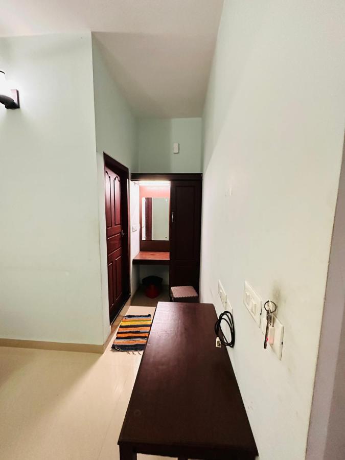 Pkn Homestay Kumily Thekkady Exteriör bild